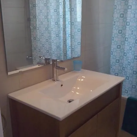 Apartamento Vallpineda Apartment *