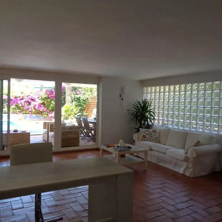 Apartamento Vallpineda Apartment *