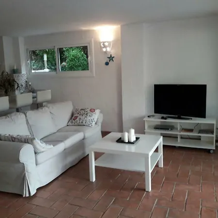 Apartamento Vallpineda Apartment